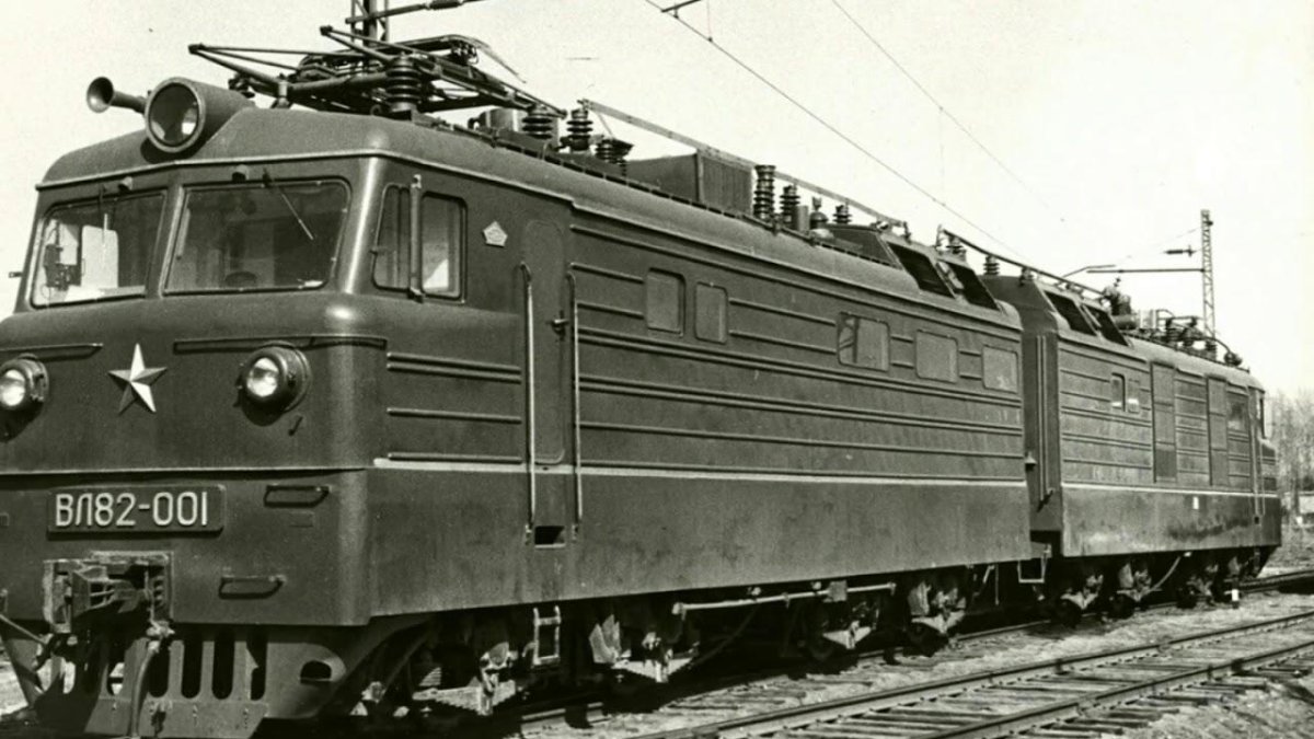 Электровоз вл92