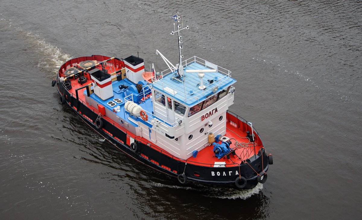 Рейдовый буксир-толкач