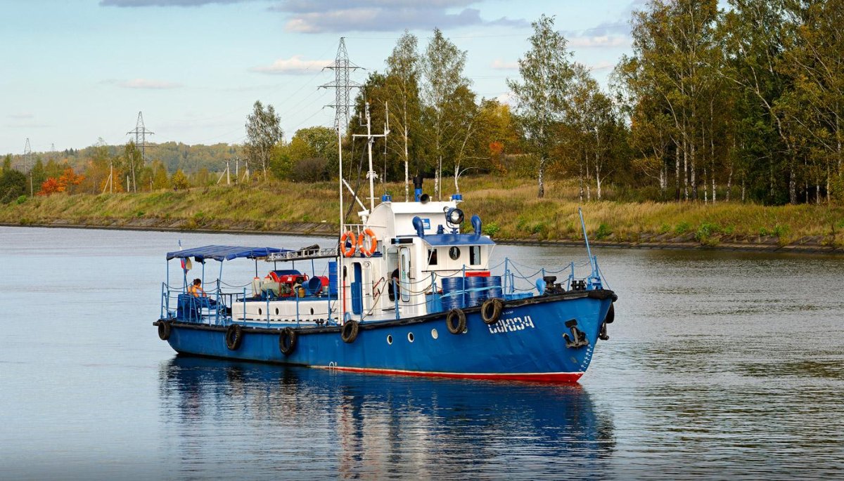 Речные буксиры и толкачи