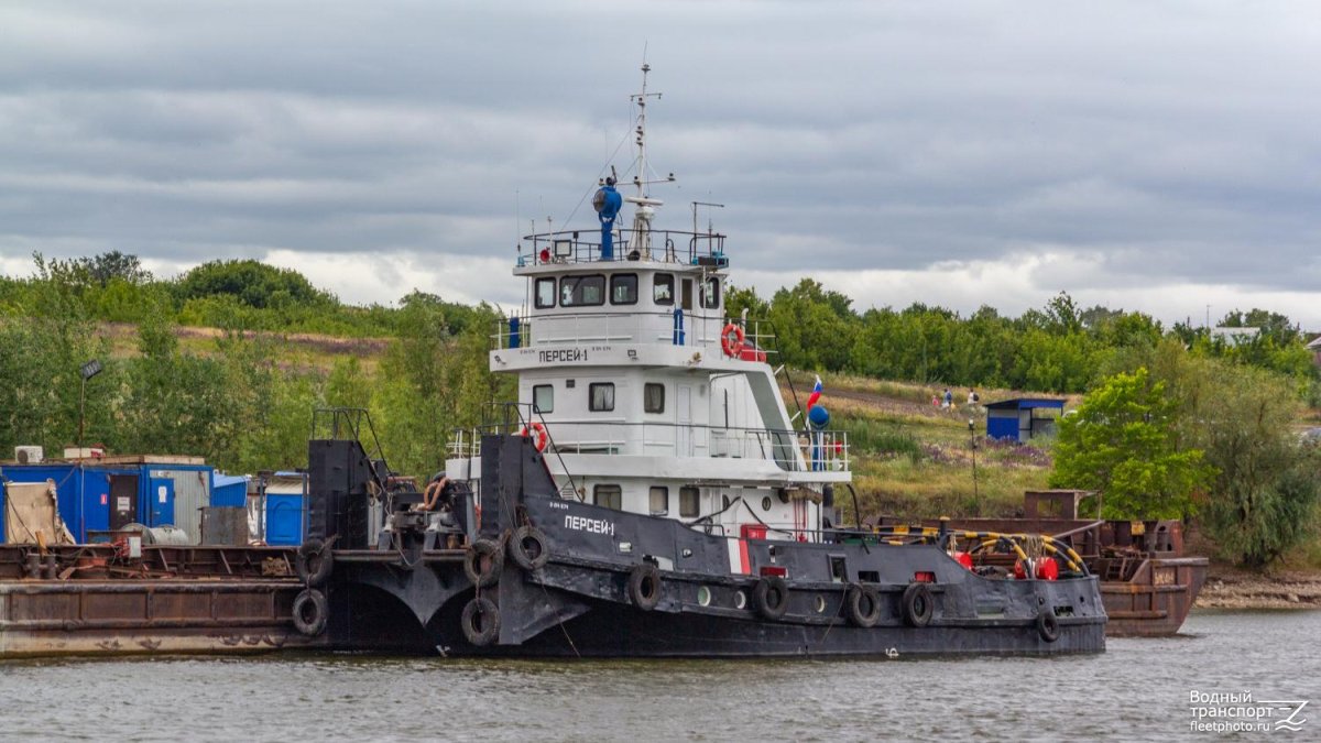 Баржа Персей