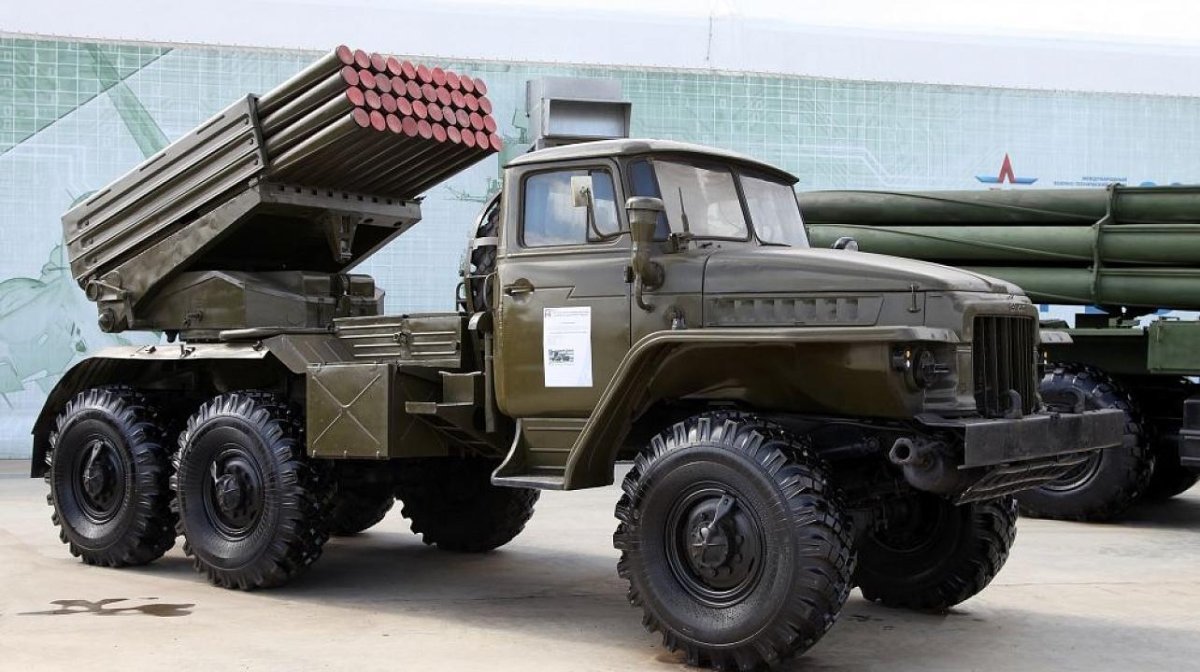 РСЗО БМ-21 град