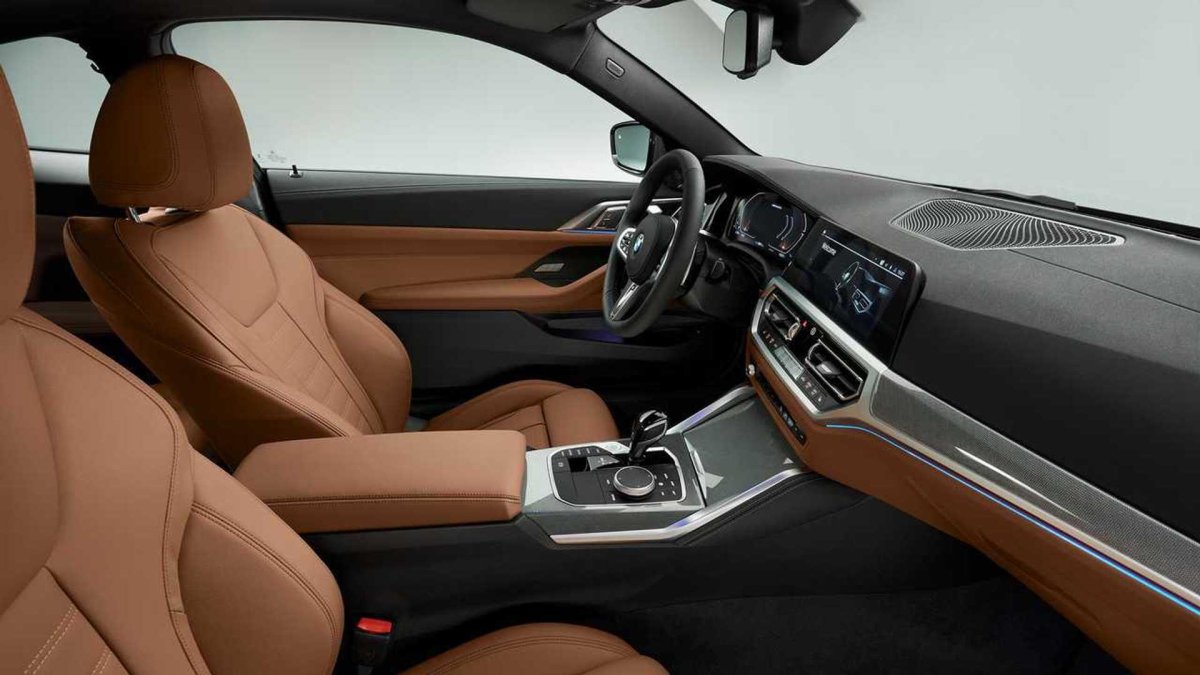 BMW 4 Coupe 2021 салон