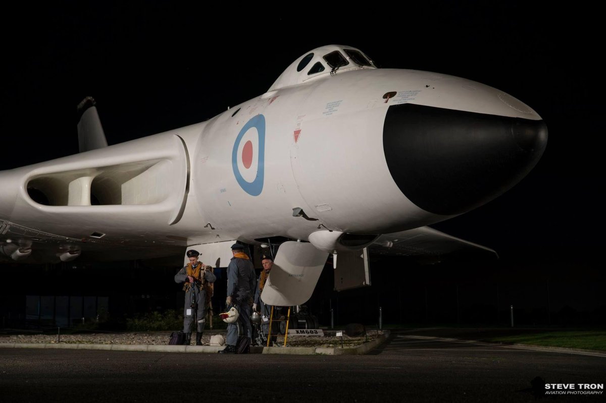 Бомбардировщик Авро вулкан