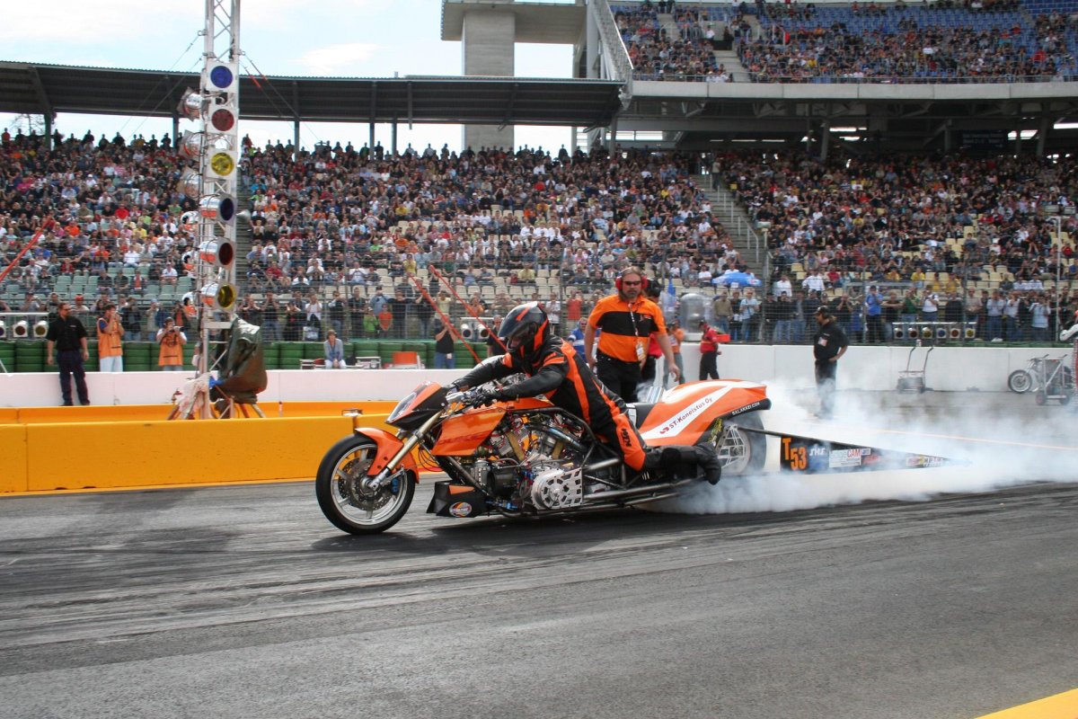Мотоцикл для драг рейсинга
