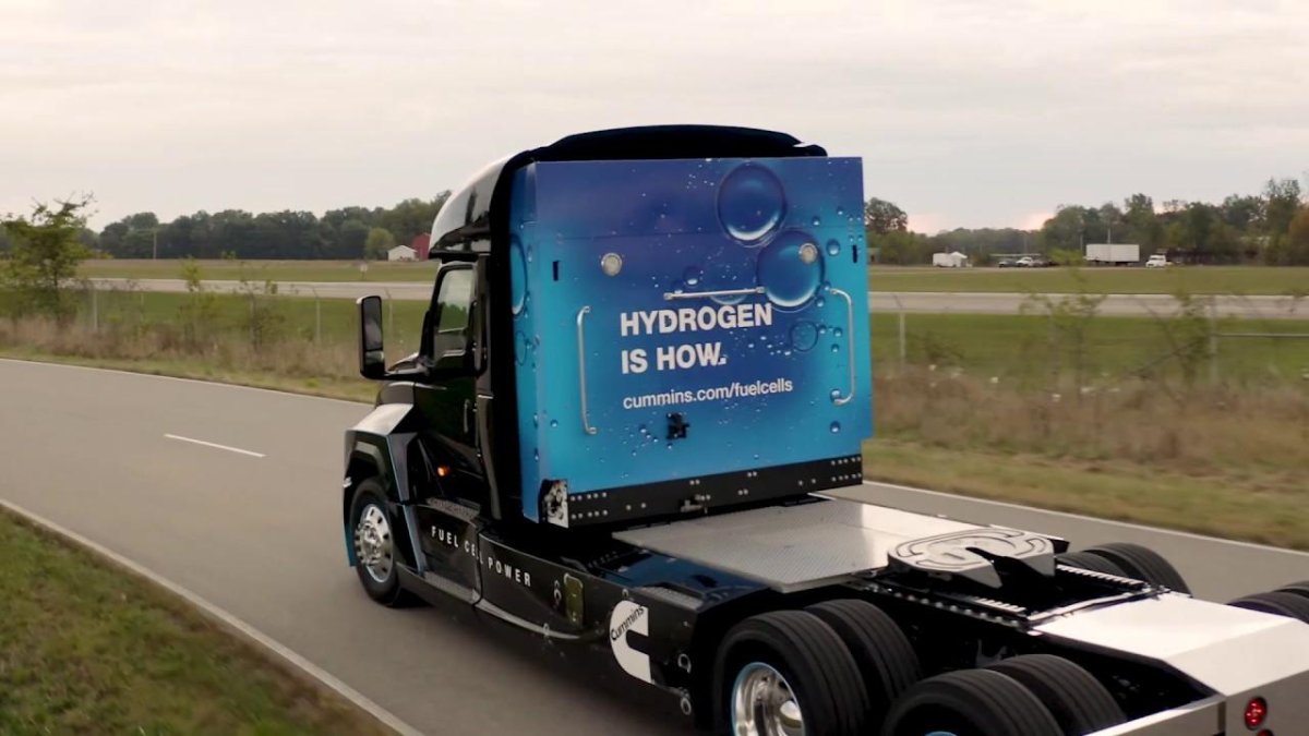 International 2022 тягач