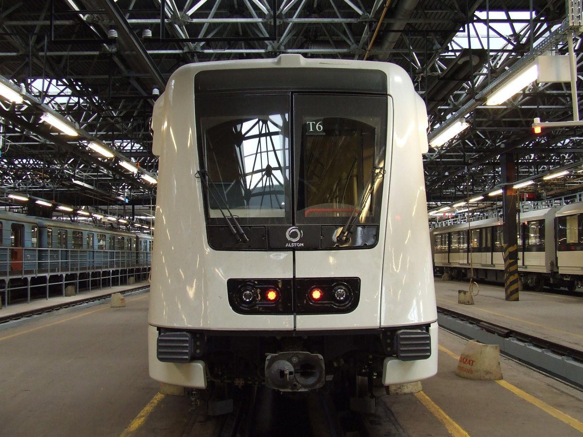 Alstom Metropolis Будапешт