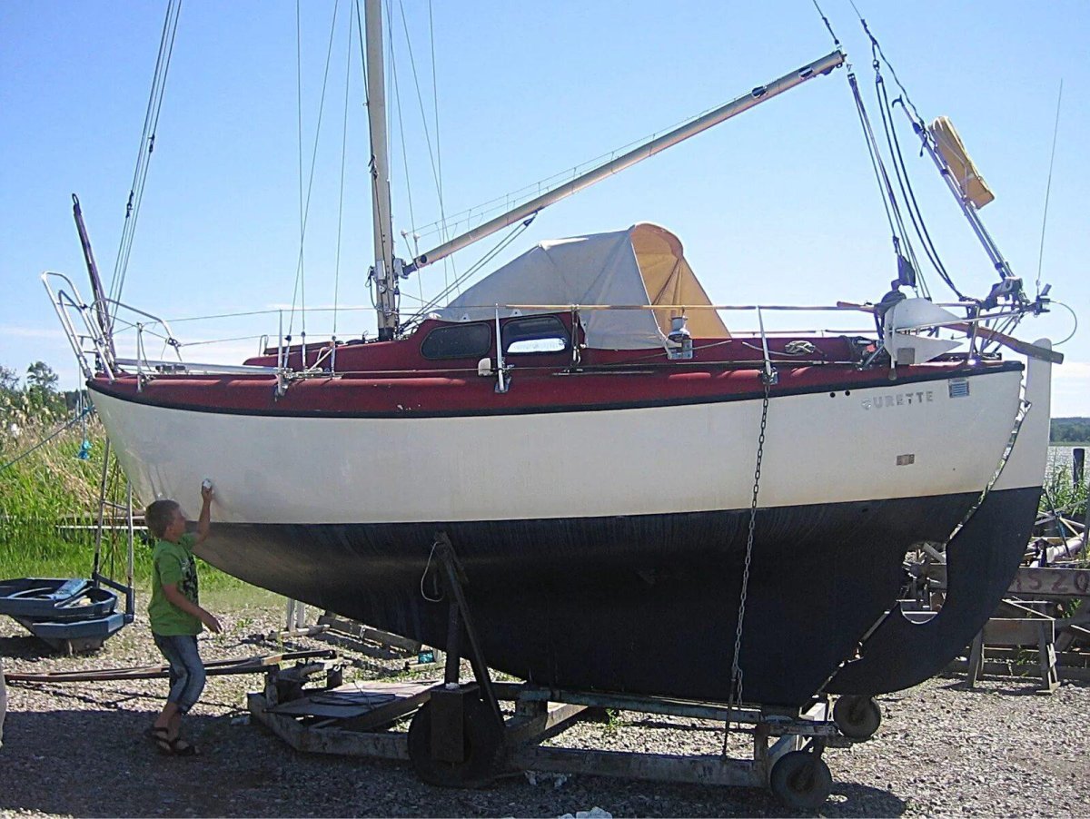 Парусная яхта Havsfidra