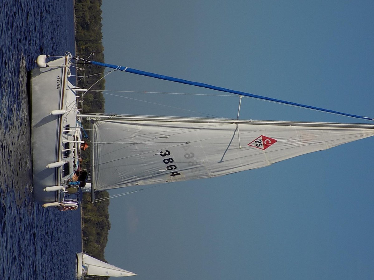 Catalina 25