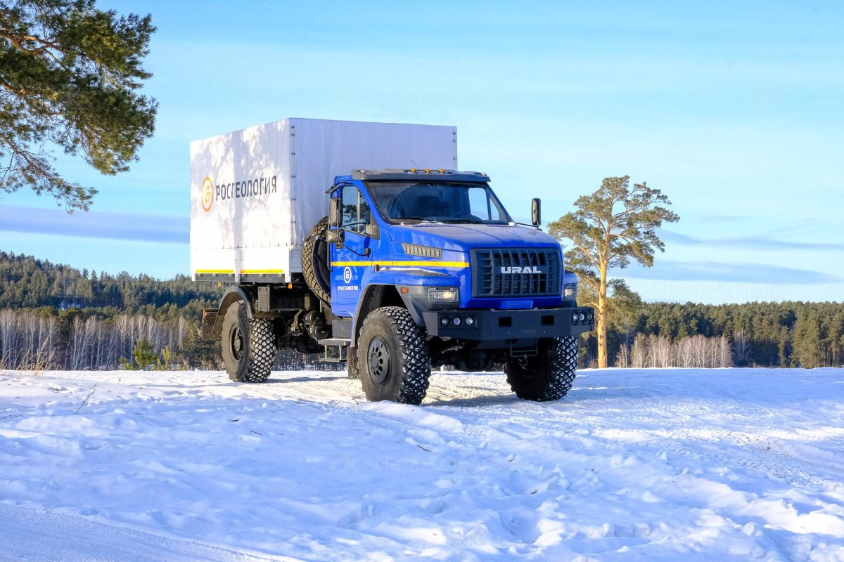 Урал 43206 КДМ