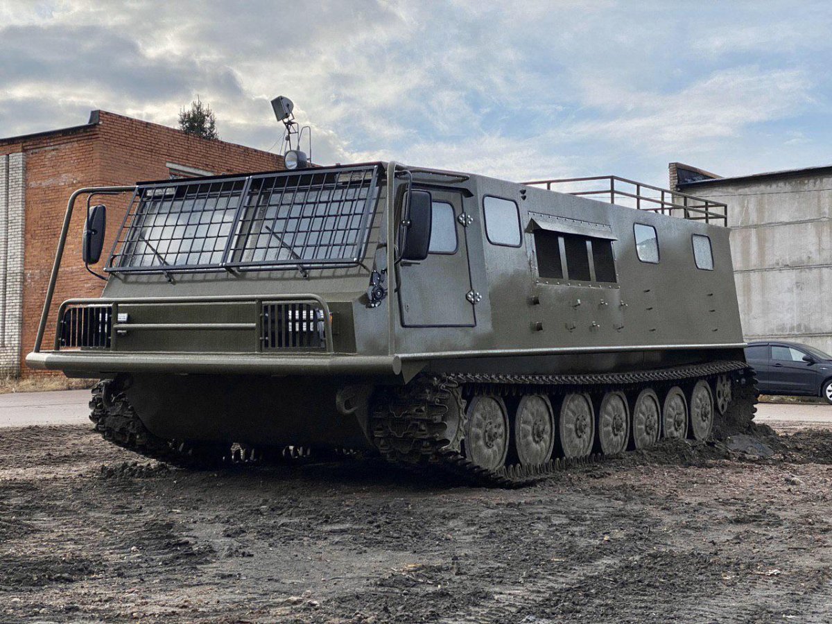 Снегоболотоход гусеничный МСГ-27