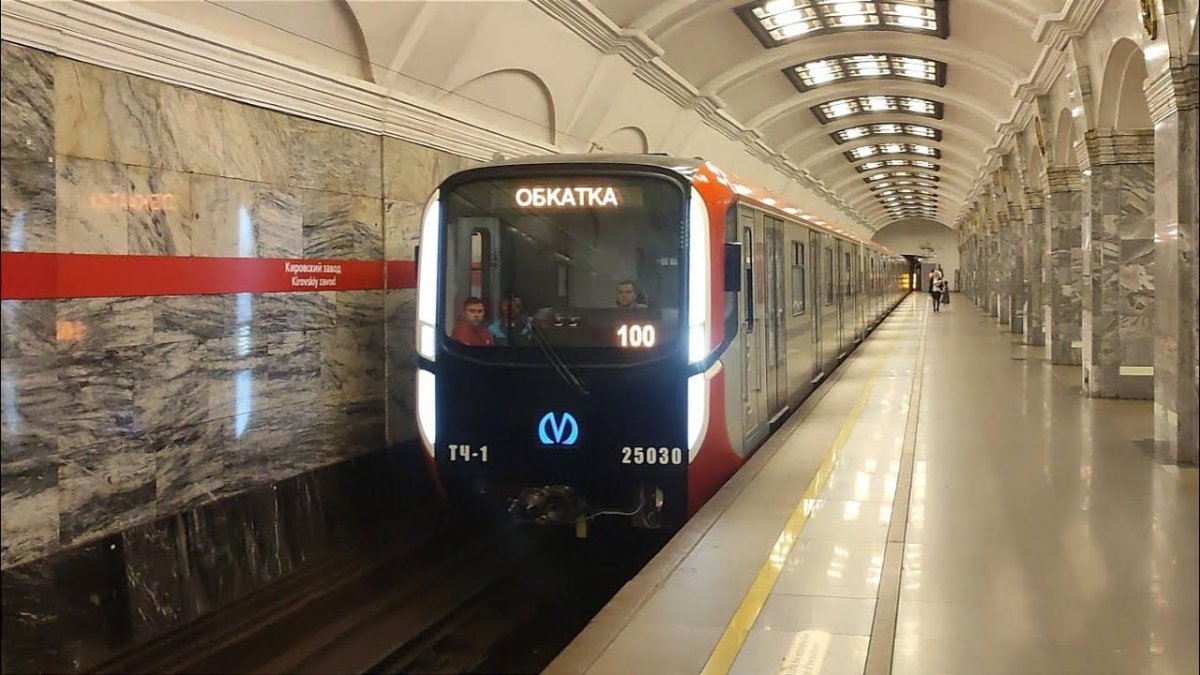 81-725 Балтиец кабина