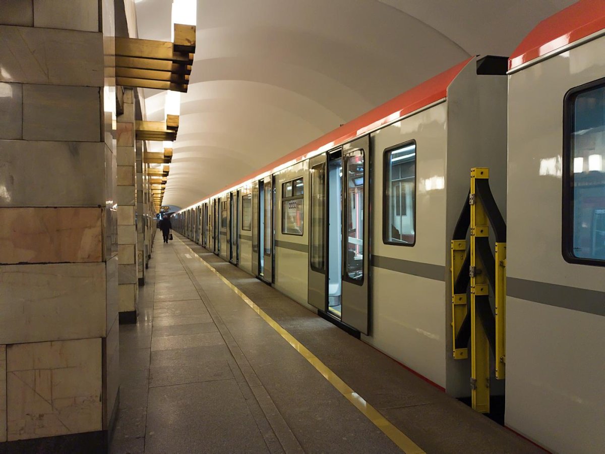 Балтиец на станции Гражданский проспект