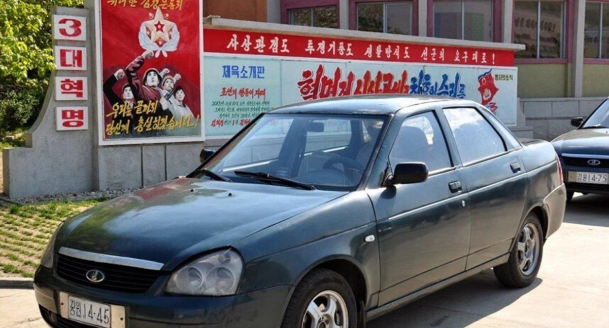 Ким Чен Ын на Лада Приора