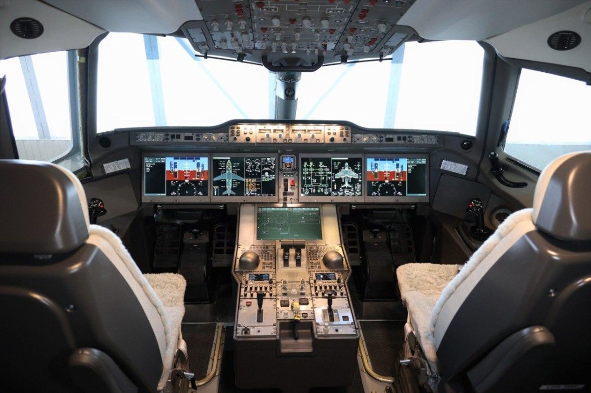 Аэрофлот мужская футболка самолет ил 114 - 300 самолеты