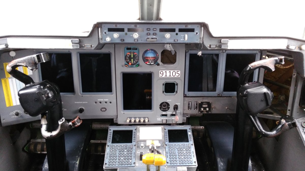 Ил-114-300 кабина