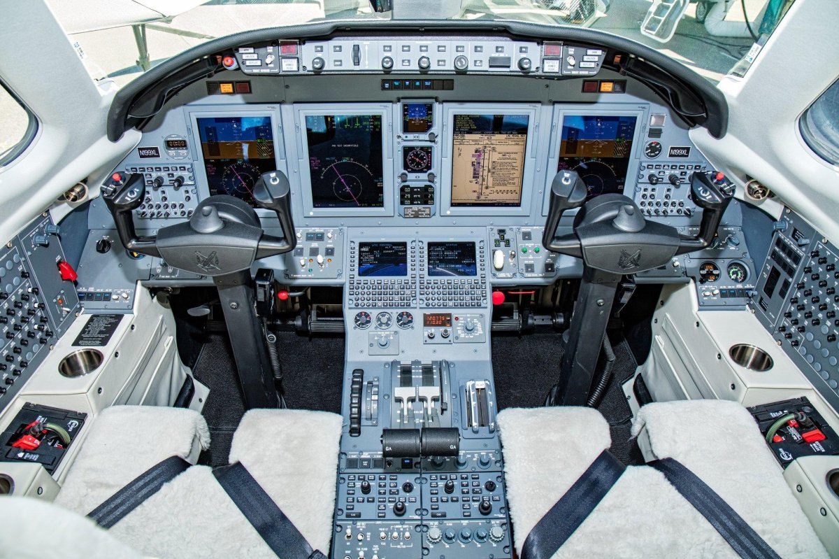 Кабина ил 96 300