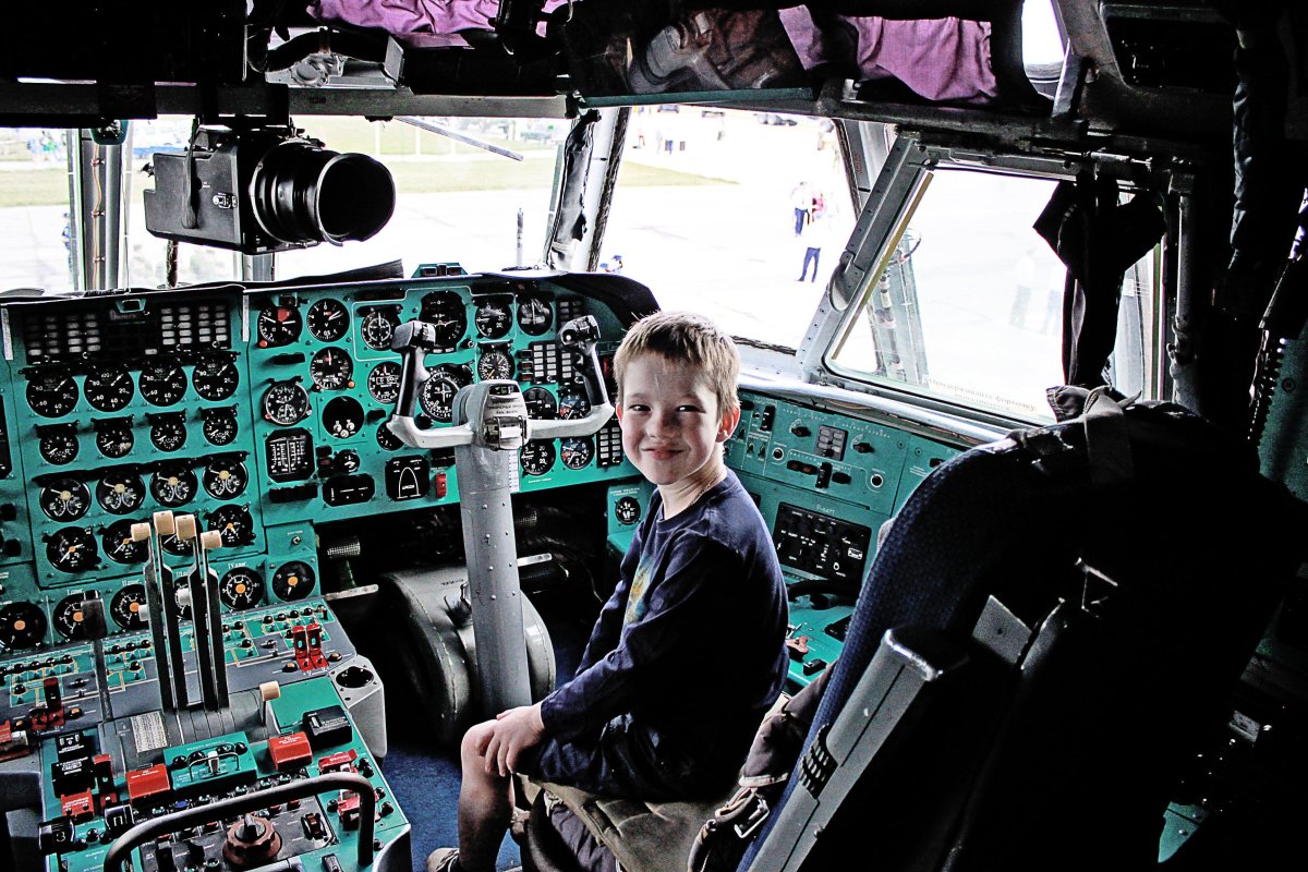 Ил-76 кабина пилотов