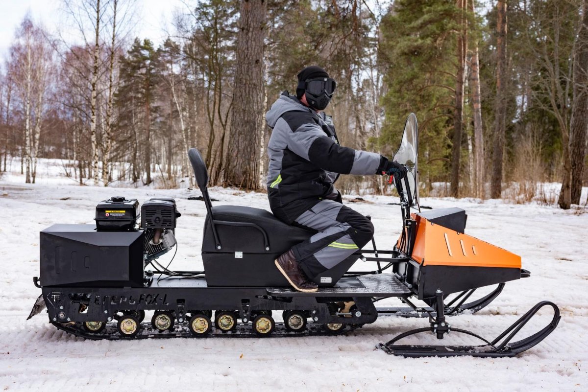 Снегоход Бурлак-м Егерь 20 л.с