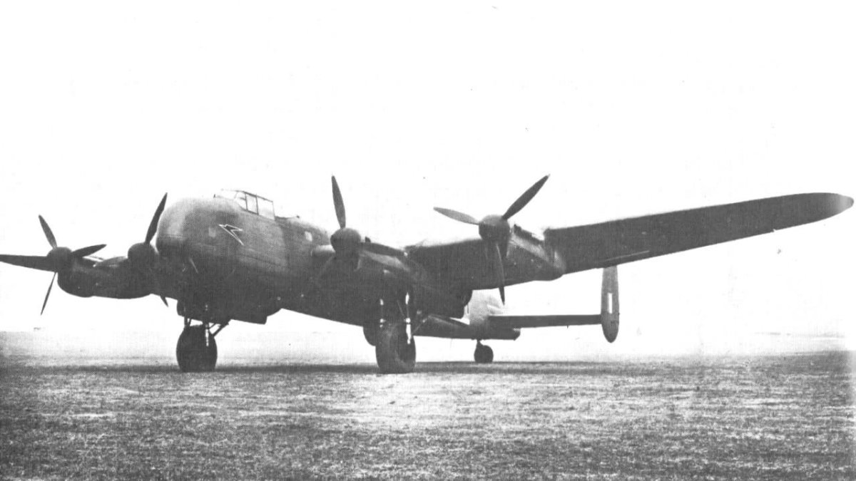 Стардаст самолет