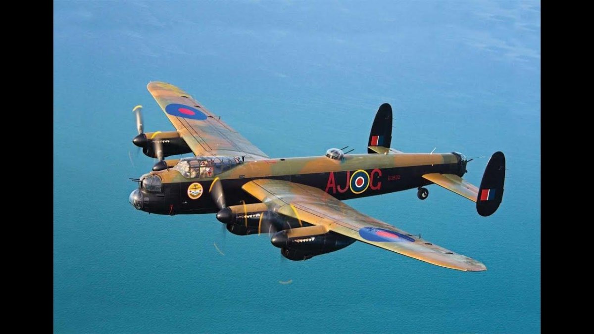 Самолет Авро Ланкастер