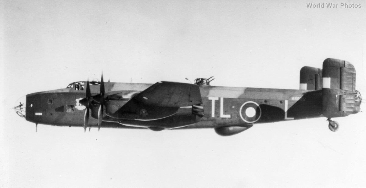 Галифакс бомбардировщик