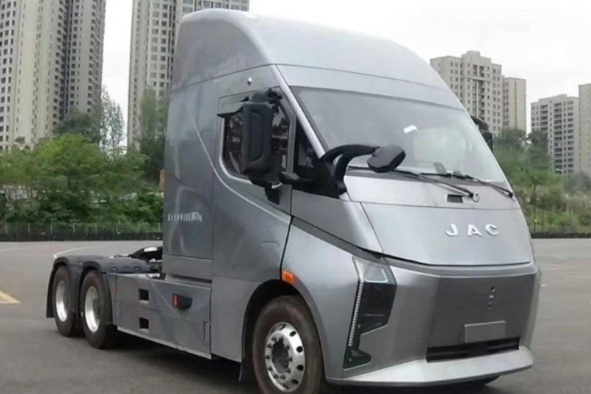 JAC электро грузовик