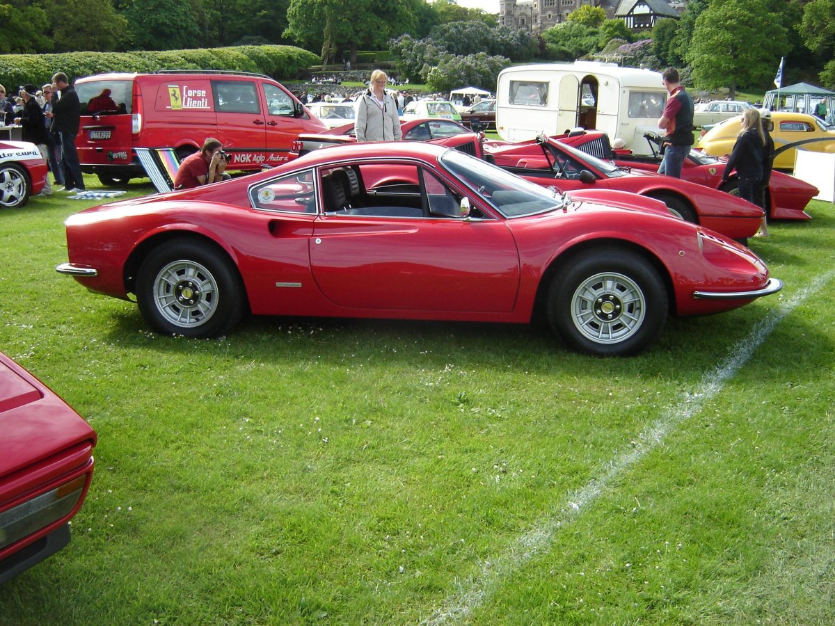 Феррари Дино 246