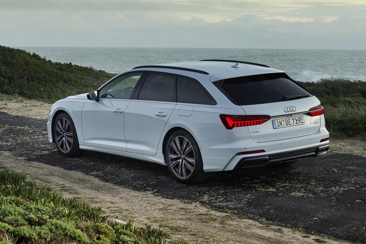 Ауди а6 Авант 2021