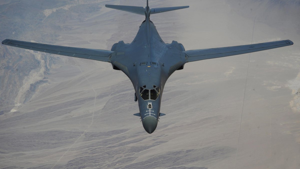 B1 Lancer