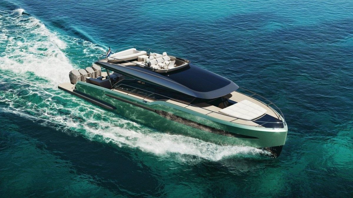 Яхта van der Valk 2200