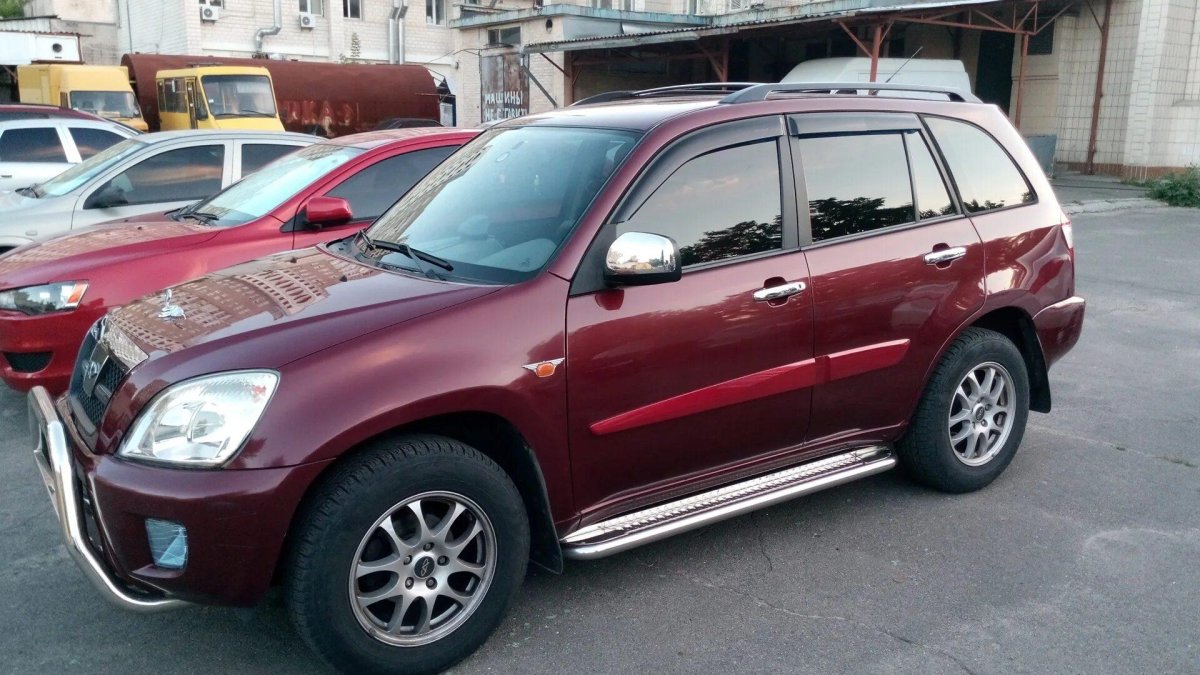 Тигго т11 хром подножки