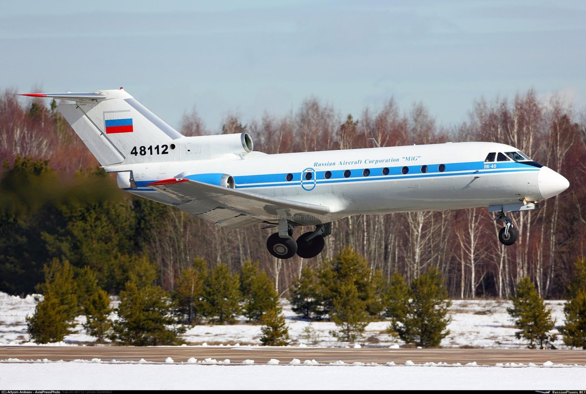 Як-40 пассажирский