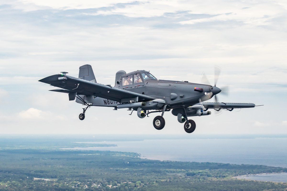 Самолет Air tractor at-802u