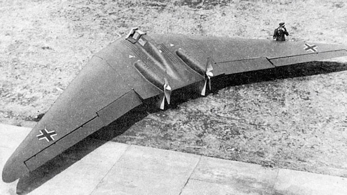 Летающее крыло Horten ho 229