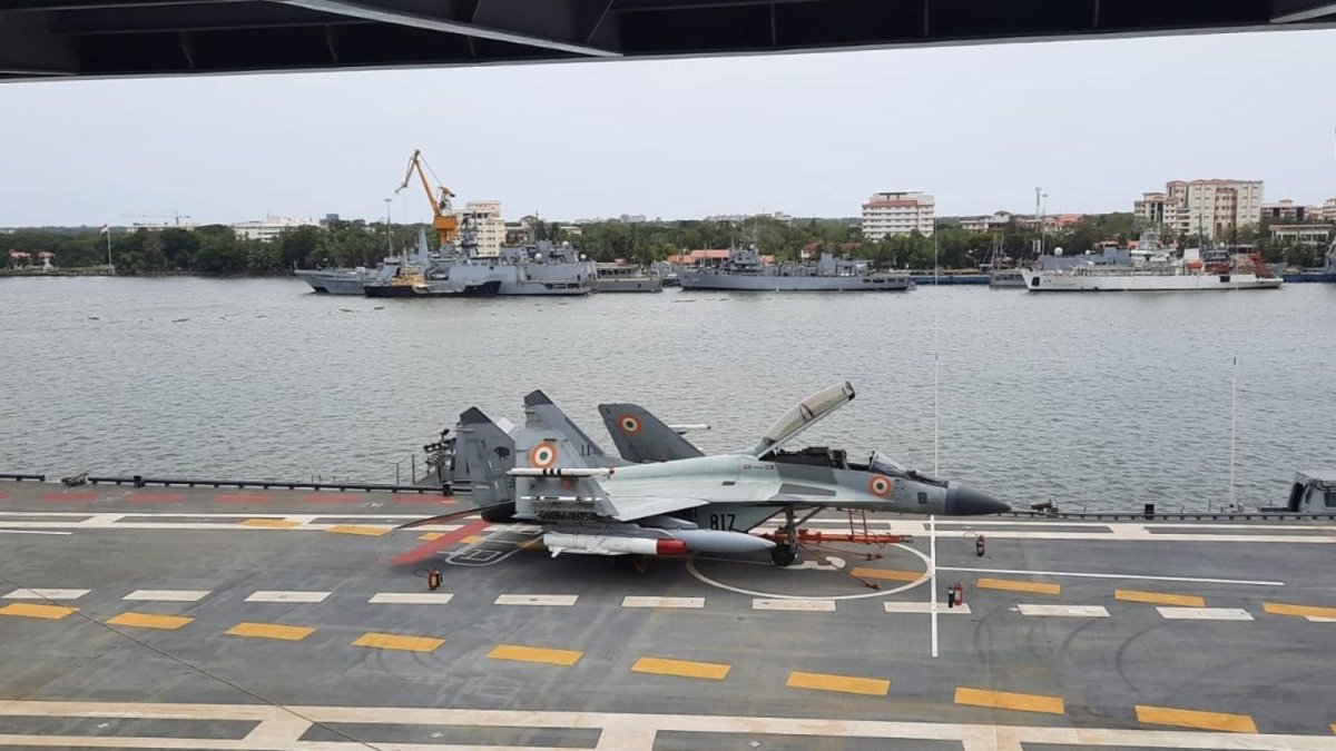 Адмирал Кузнецов