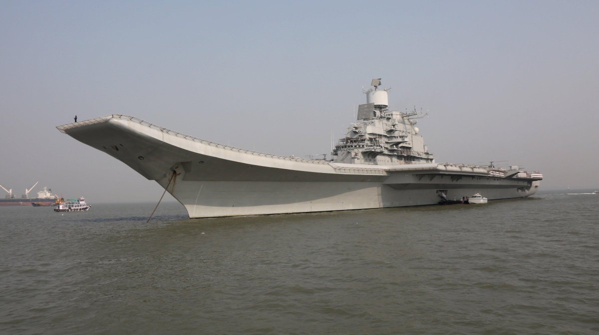 Авианосец Vikramaditya