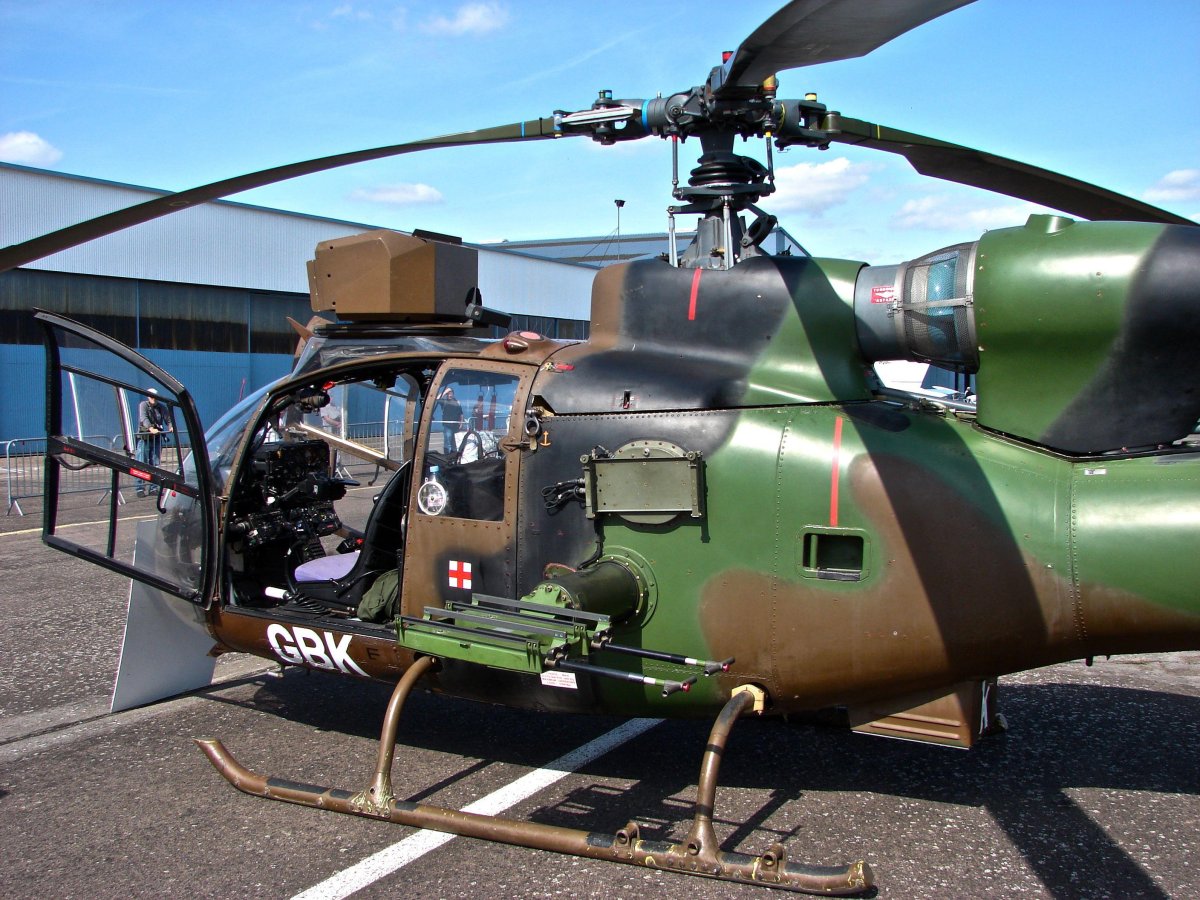 Вертолет sa 342 Gazelle