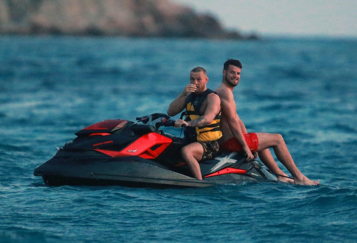 Конор МАКГРЕГОР катер Lamborghini