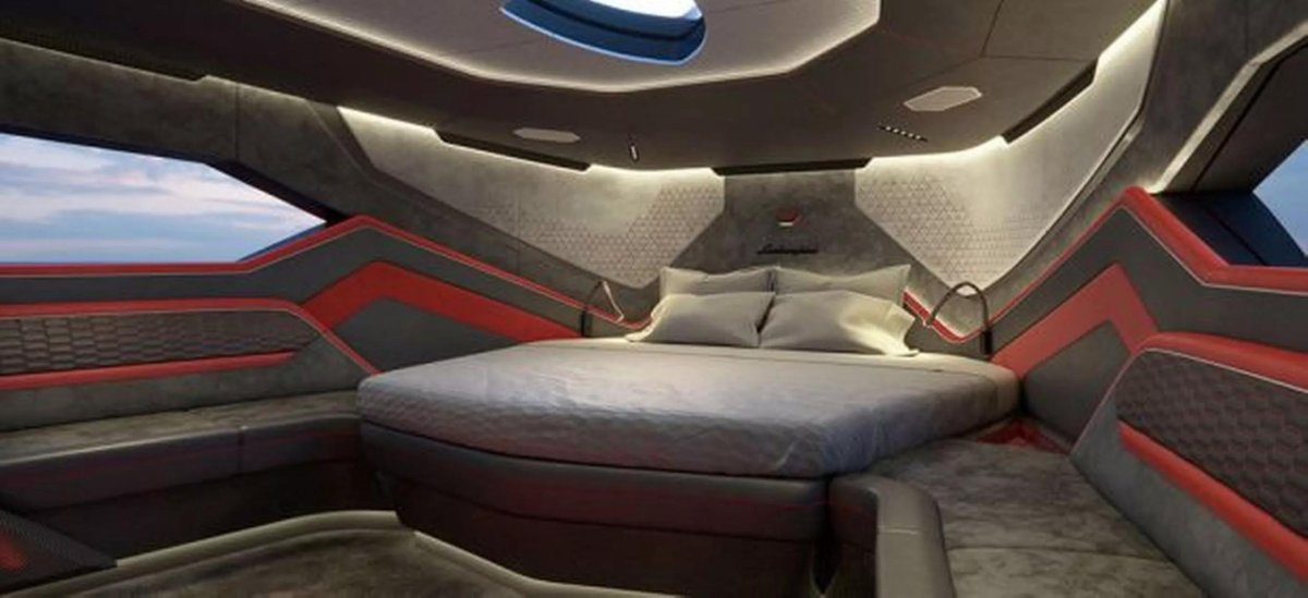 Ламборджини 63 яхта