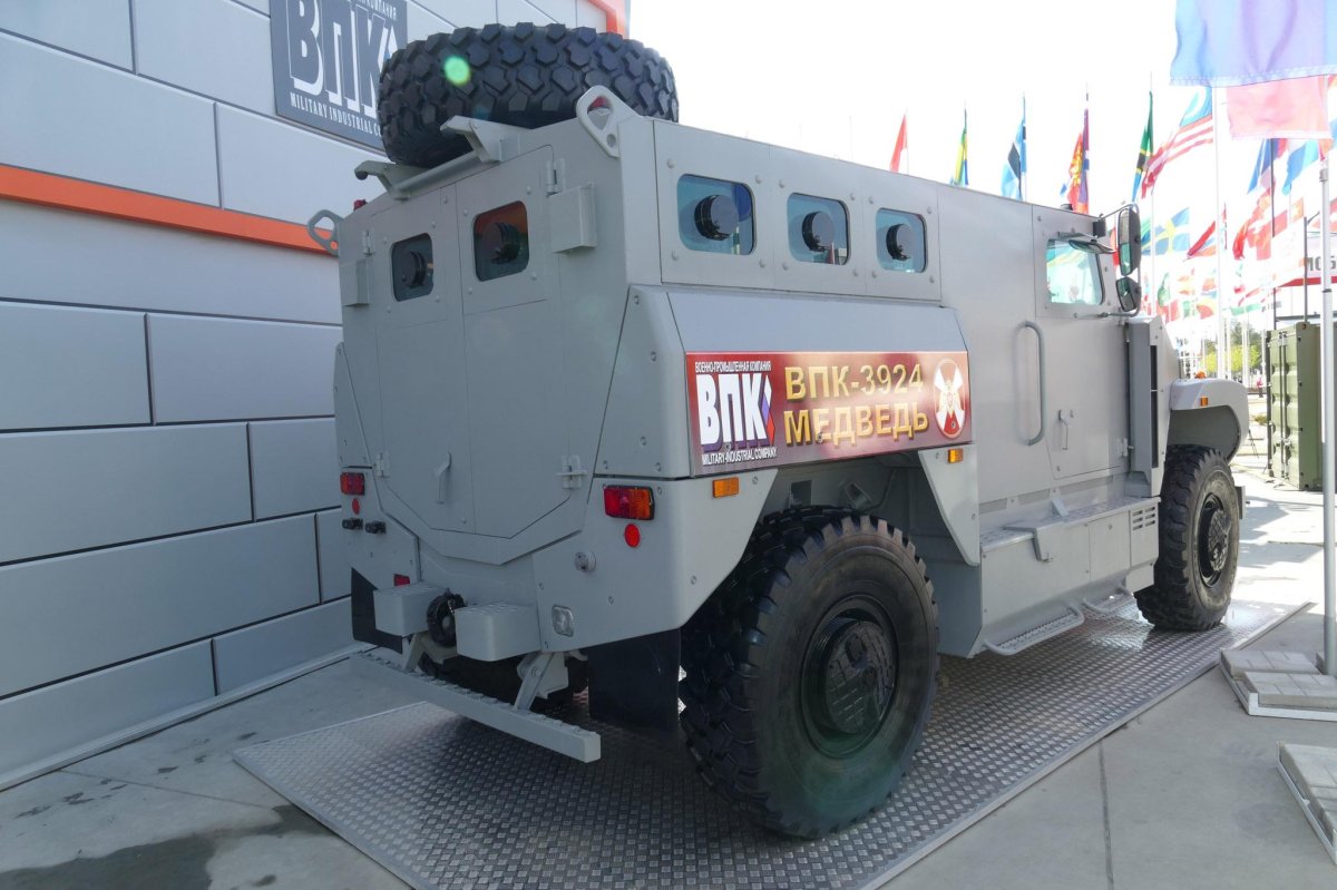 ВПК-3924 «медведь» бронеавтомобиль