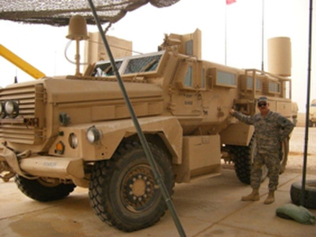 MRAP cougar Iraq