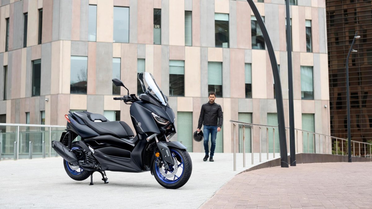 Yamaha XMAX 125