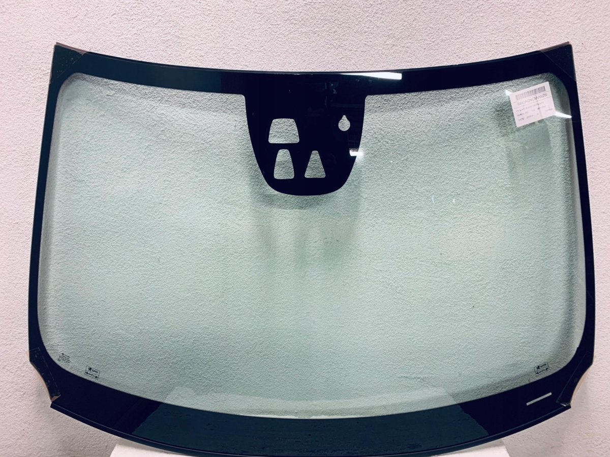 Лобовое стекло Вольво s60 2012