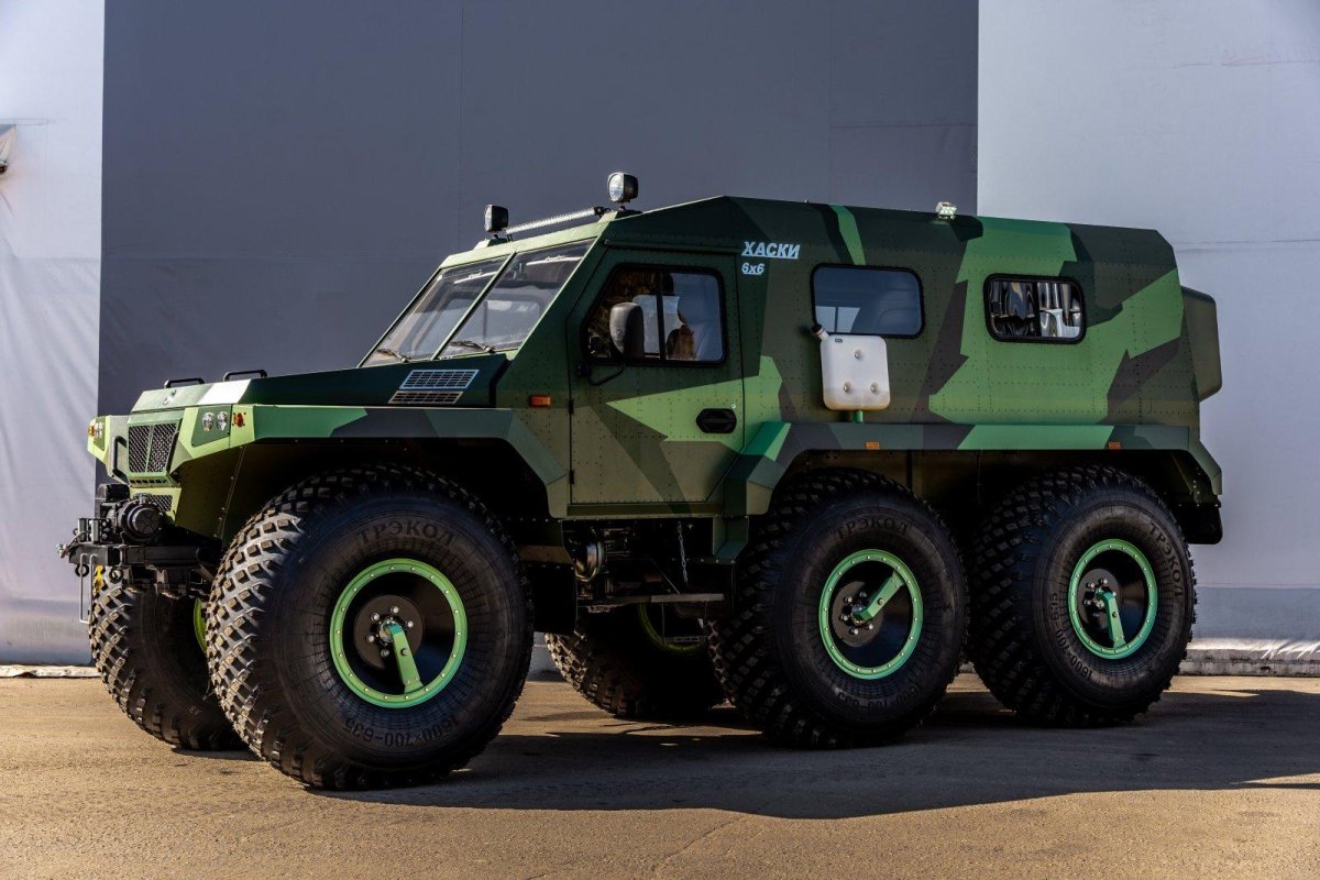 Трэкол хаски 6х6
