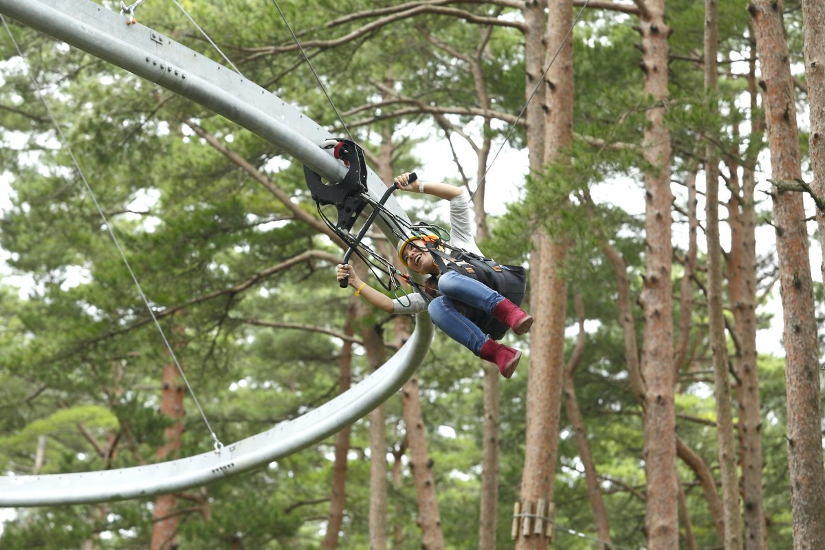 Абу Даби зиплайн