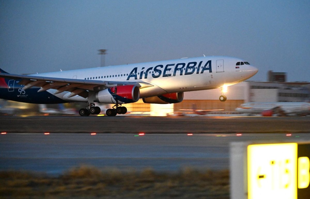 Эйр Сербия
