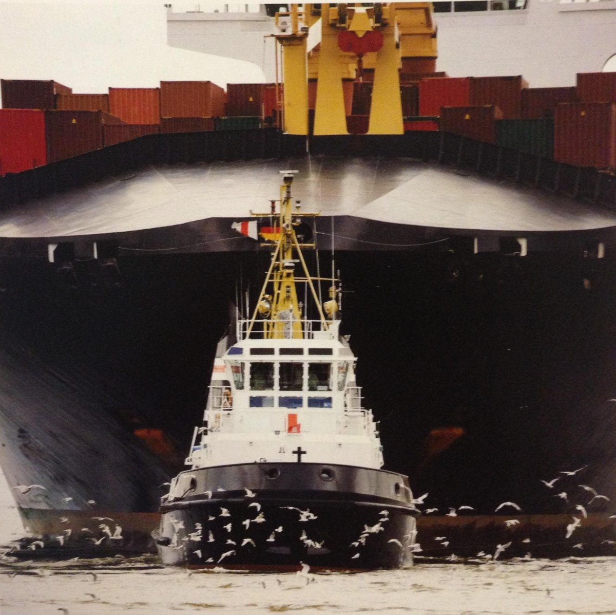 Буксировка судна