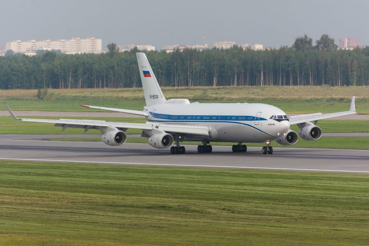 Ил 96-400 96104