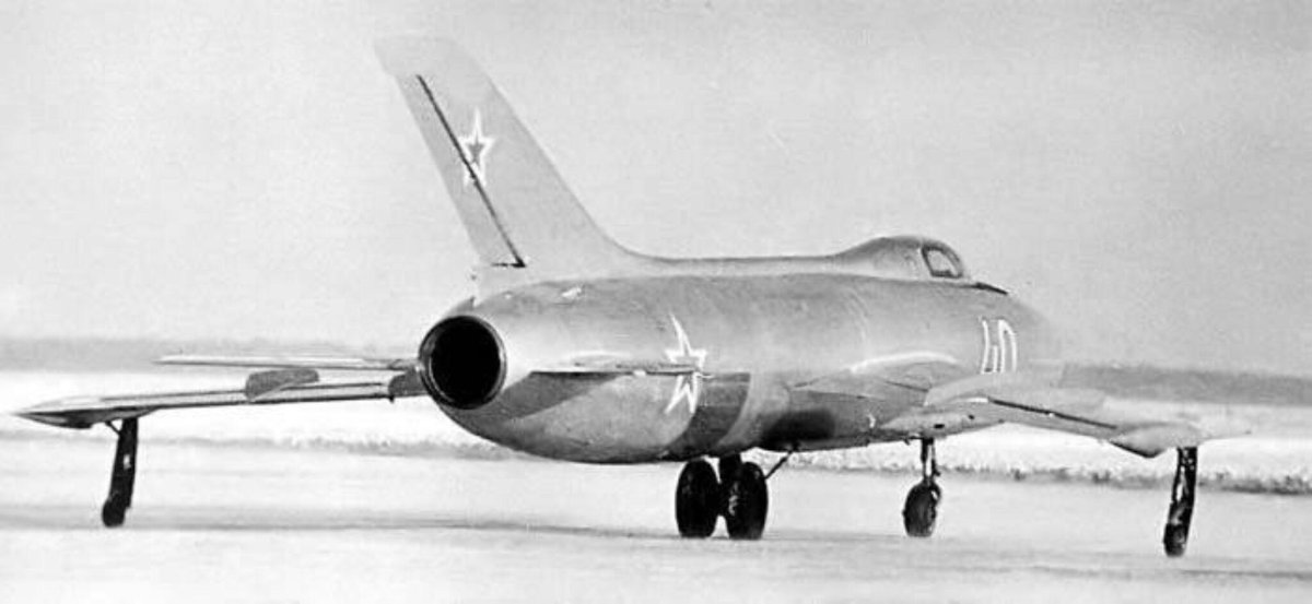 Яковлев як-19