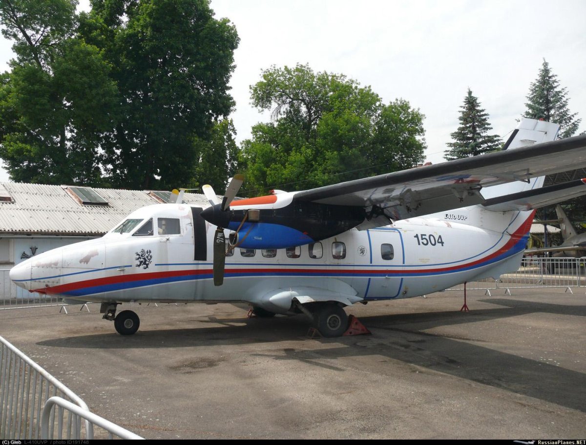 Л-410 самолет